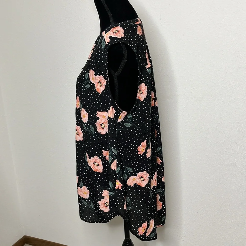 Torrid Harper size 1 sleeveless semi-sheer button-up floral blouse - Picture 6 of 11